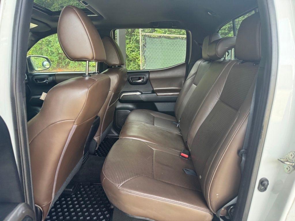 Toyota Tacoma  2016