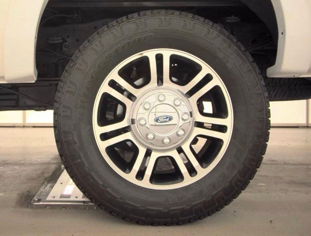 Ford Super Duty F-350 SRW  2015
