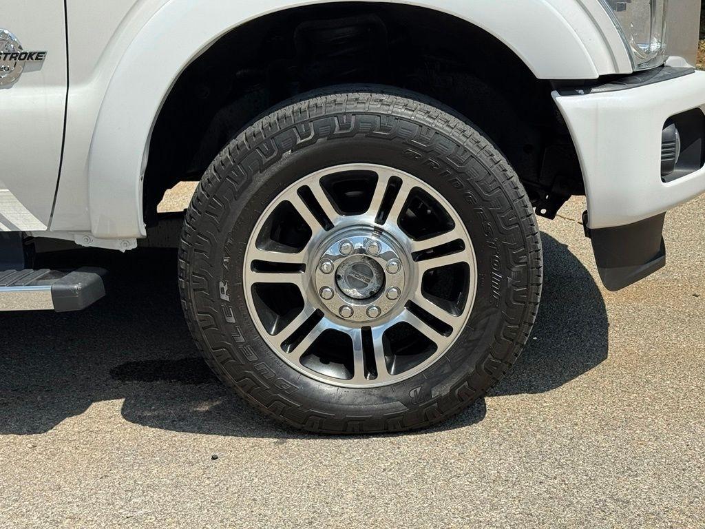 Ford Super Duty F-350 SRW  2015