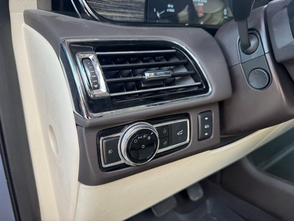 Lincoln Navigator L  2020