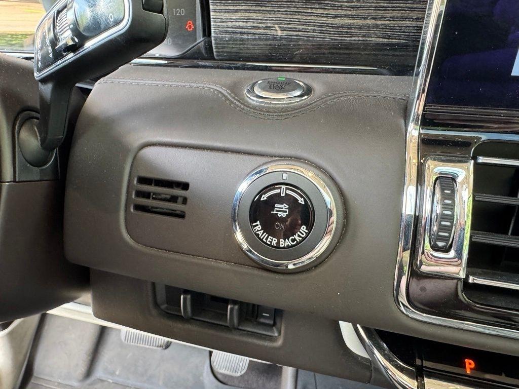 Lincoln Navigator L  2020
