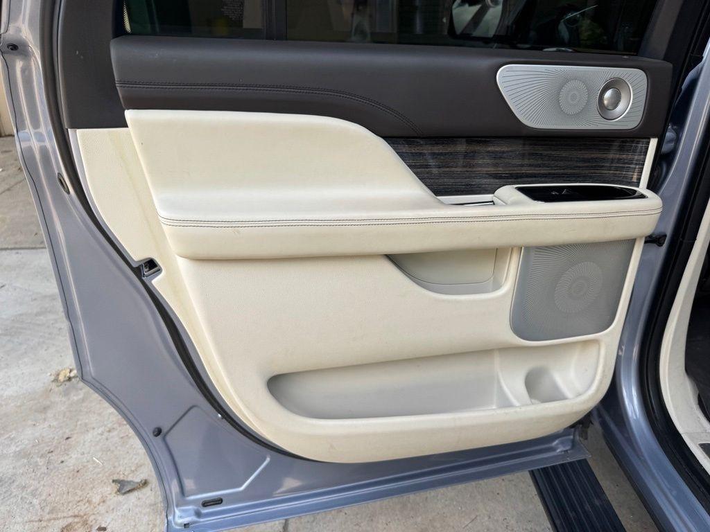 Lincoln Navigator L  2020
