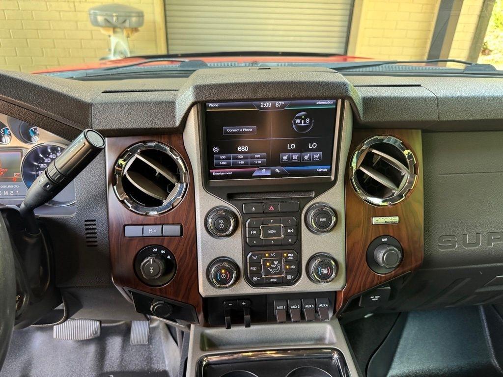 Ford Super Duty F-350 SRW  2014