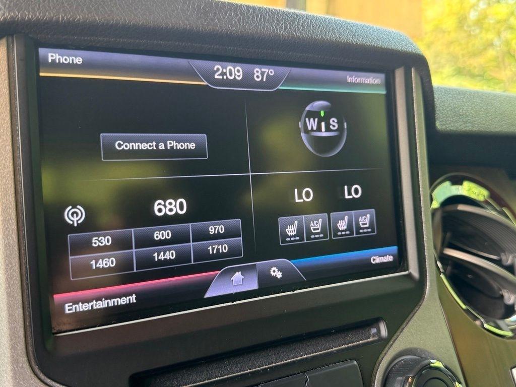 Ford Super Duty F-350 SRW  2014