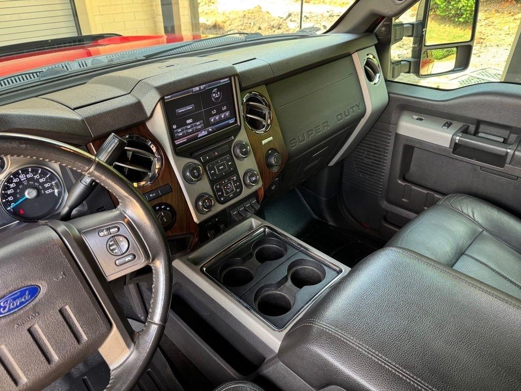 Ford Super Duty F-350 SRW  2014
