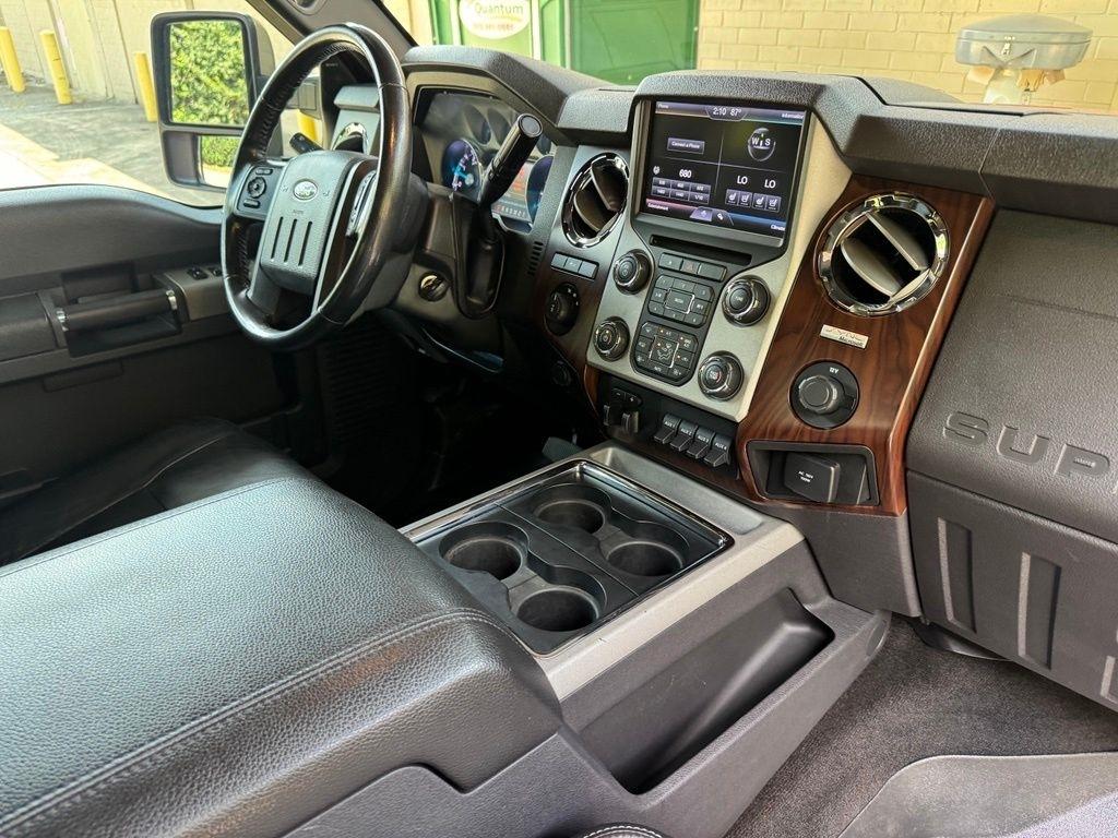 Ford Super Duty F-350 SRW  2014