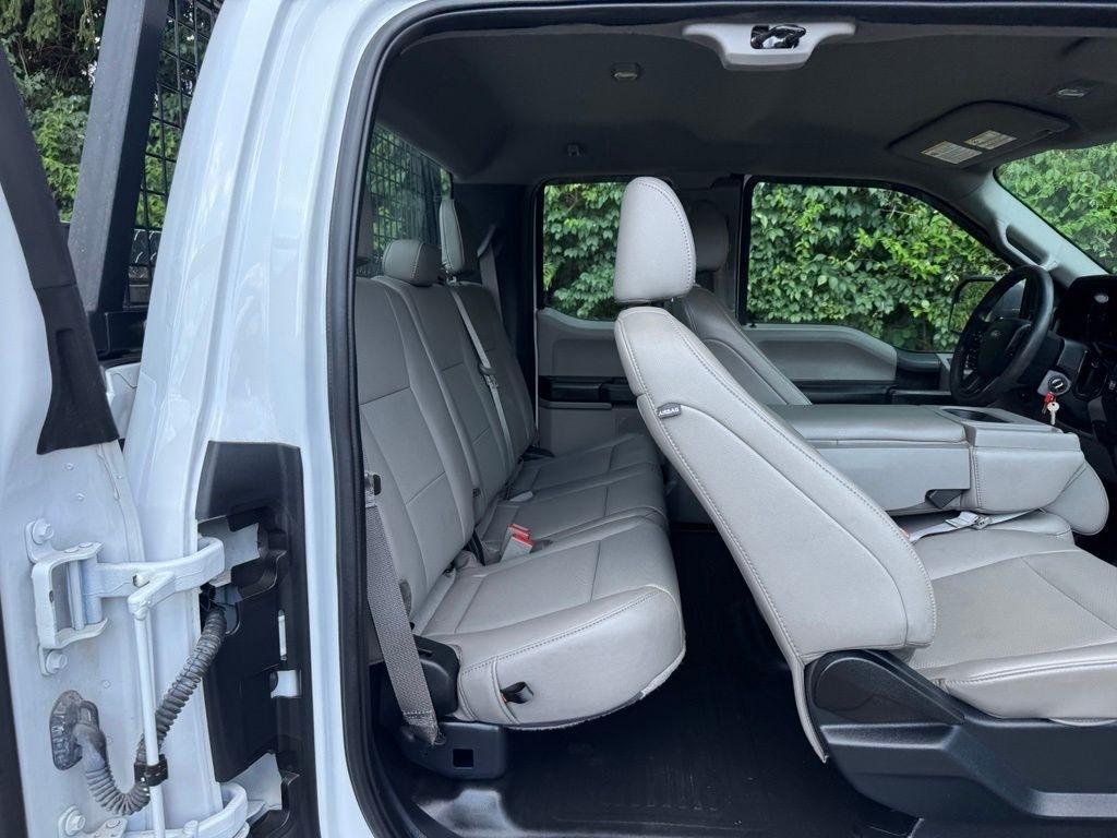 Ford F-150 photo 19