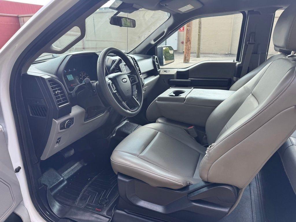 Ford F-150 photo 25