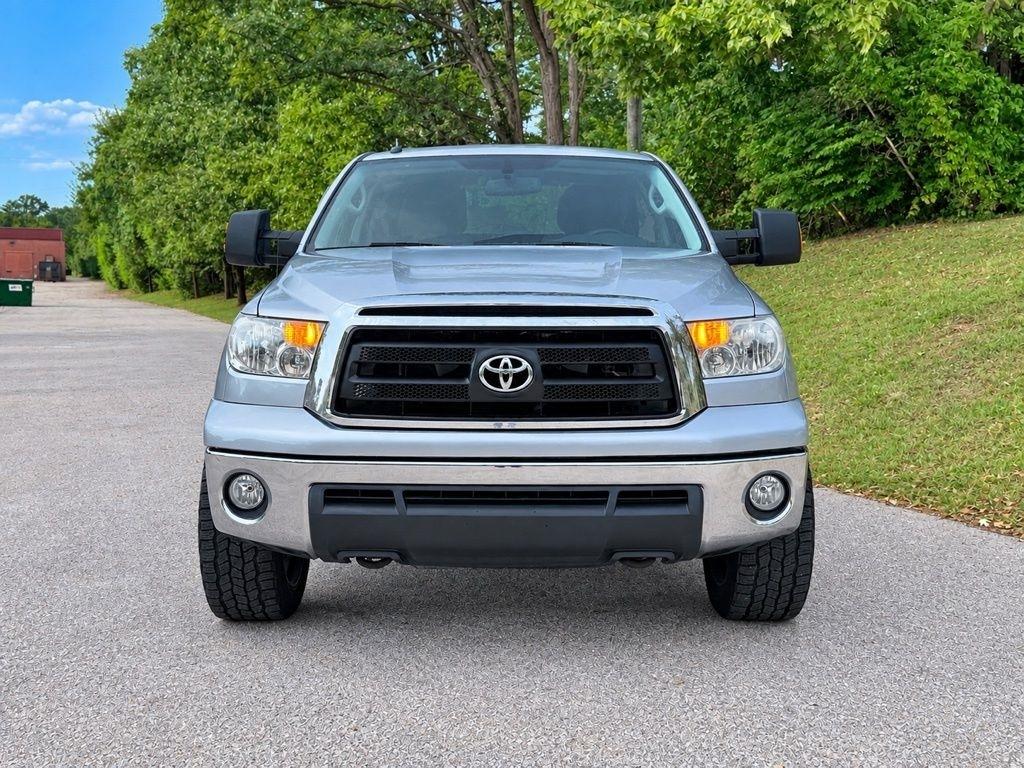 Toyota Tundra 4WD Truck  2013