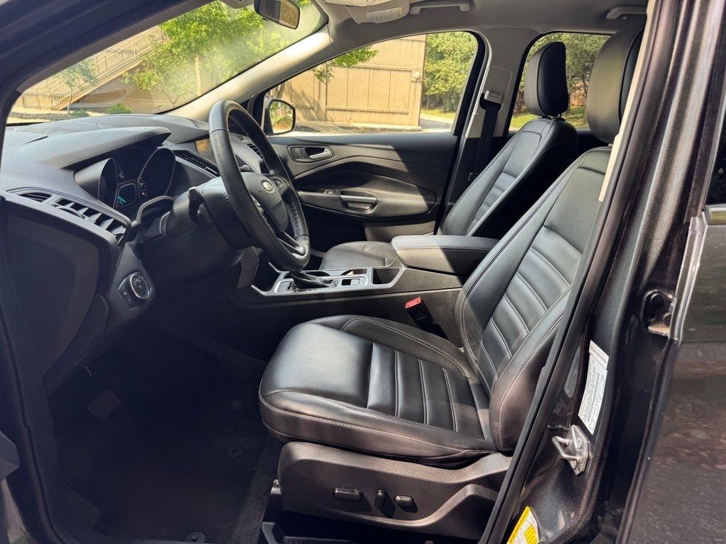 Ford Escape  2019