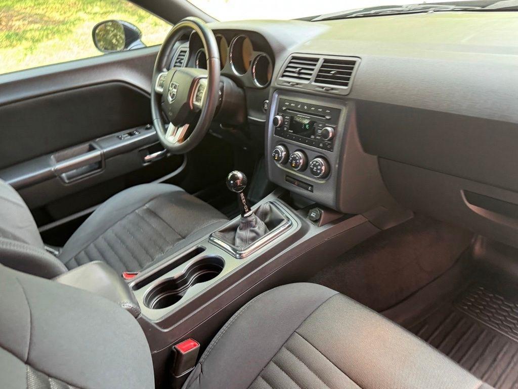 Dodge Challenger  2014