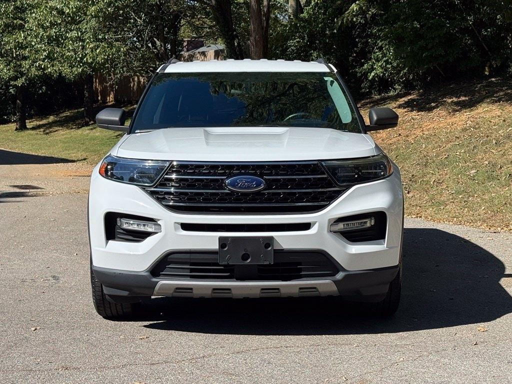 Ford Explorer photo 3