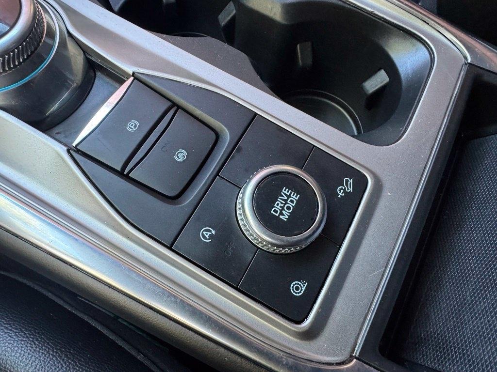 Ford Explorer photo 19