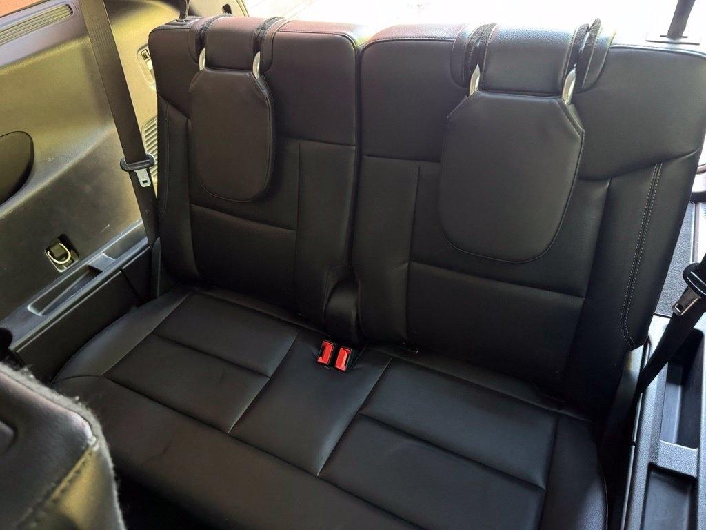 Ford Explorer photo 24