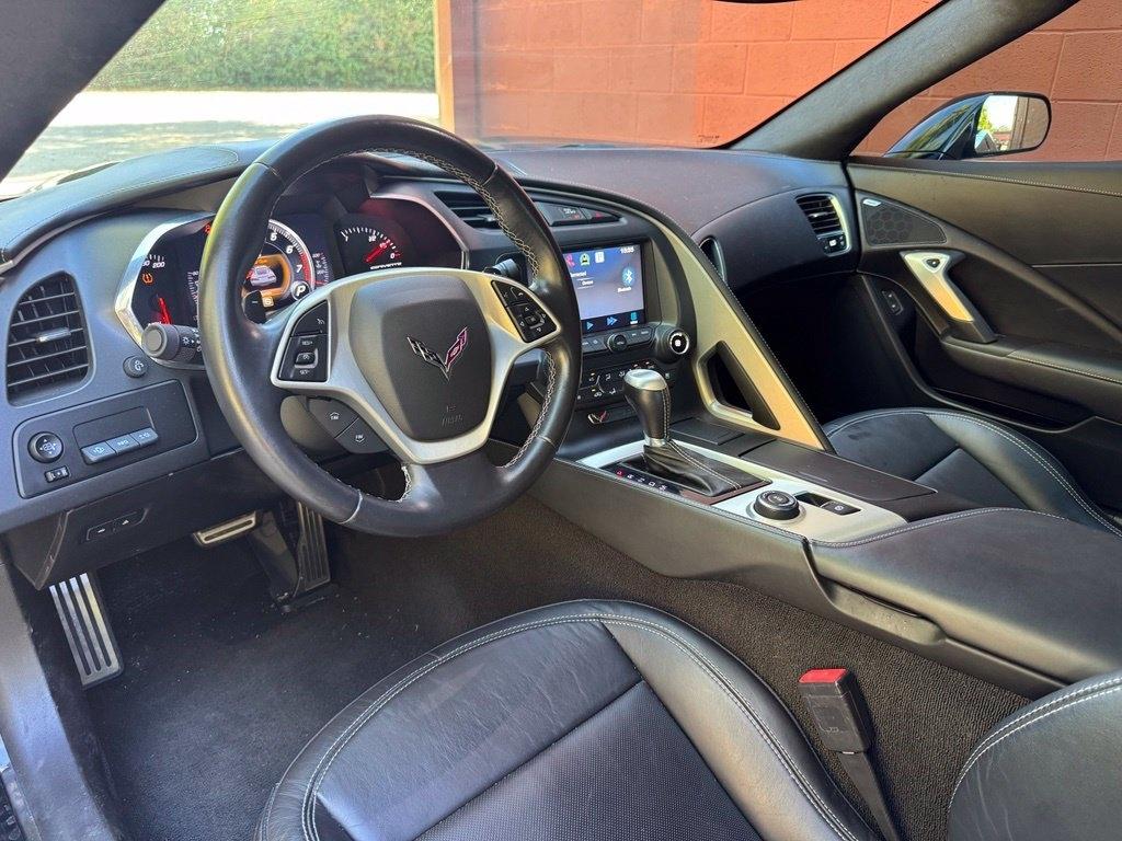 Chevrolet Corvette photo 11
