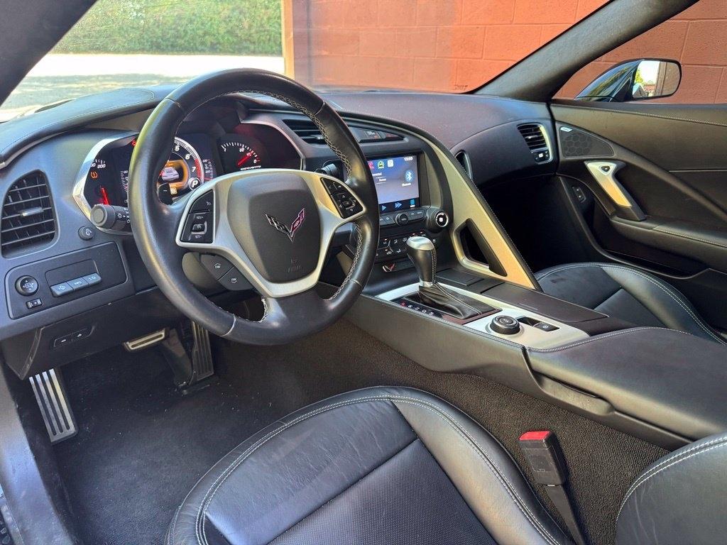 Chevrolet Corvette photo 12