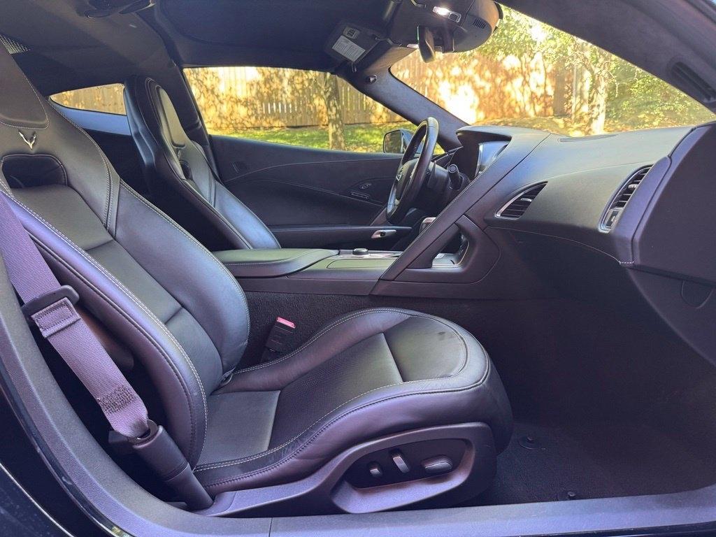 Chevrolet Corvette photo 19