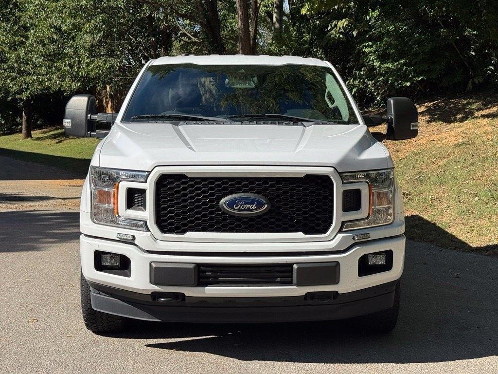 Ford F-150 photo 3