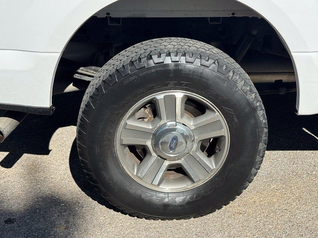 Ford F-150 photo 8