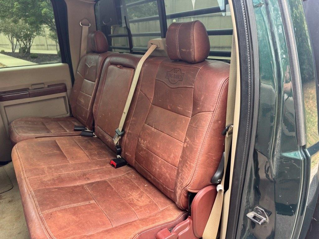 Ford F-450 photo 11