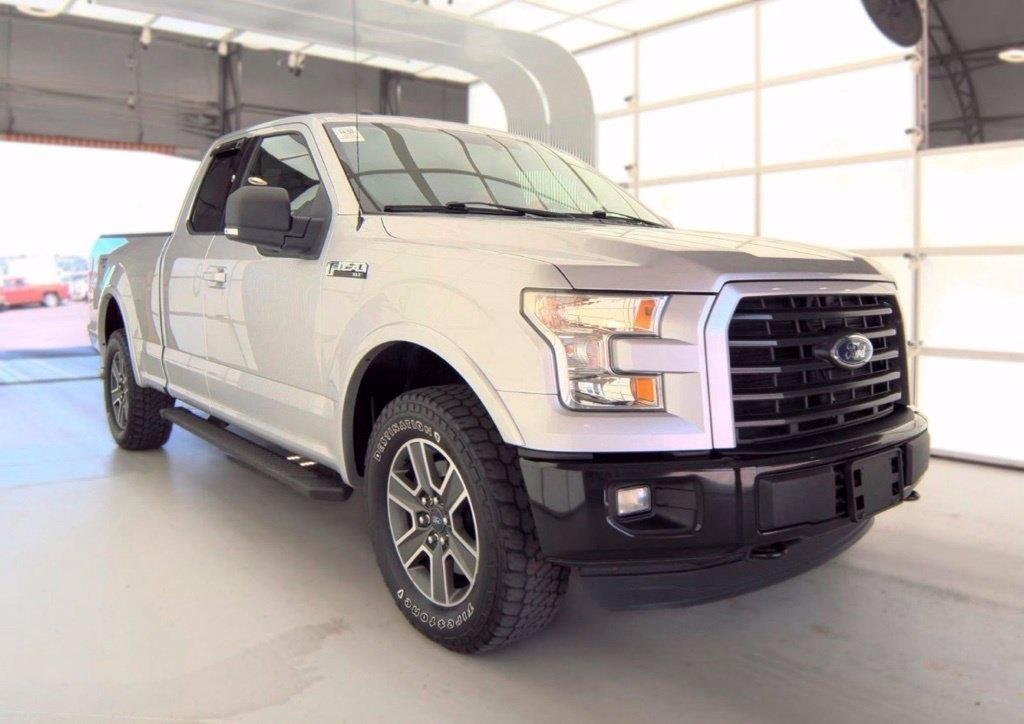 Ford F-150 photo 2
