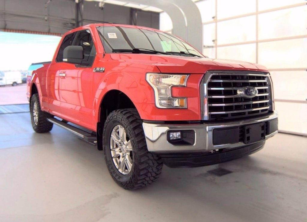 Ford F-150 photo 2