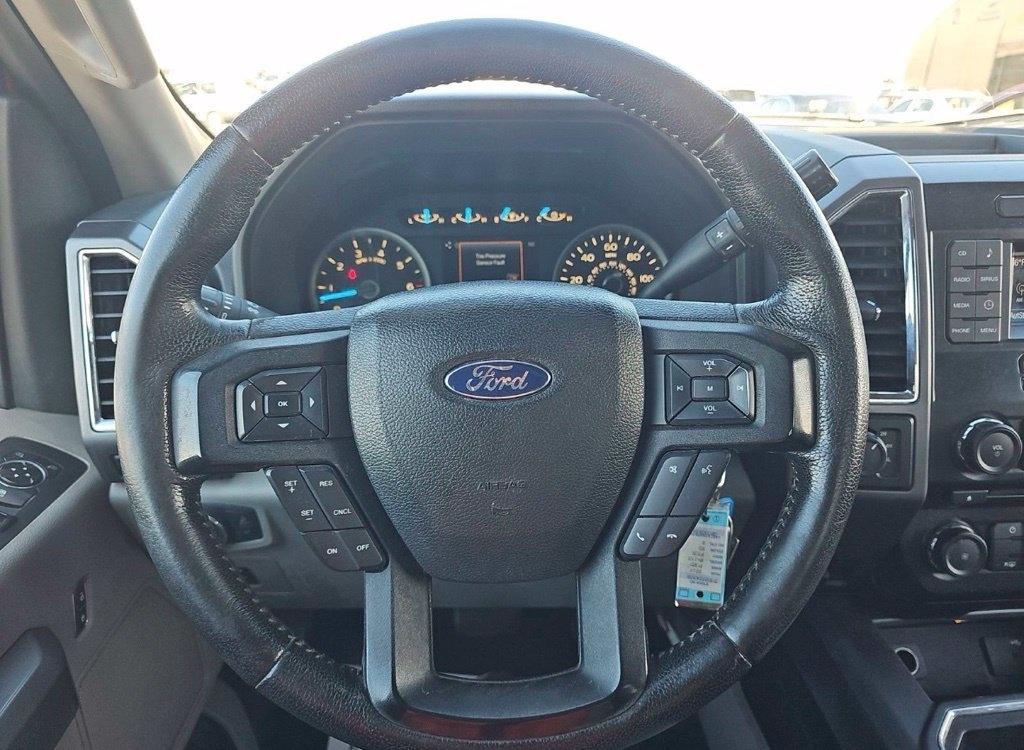 Ford F-150 photo 8