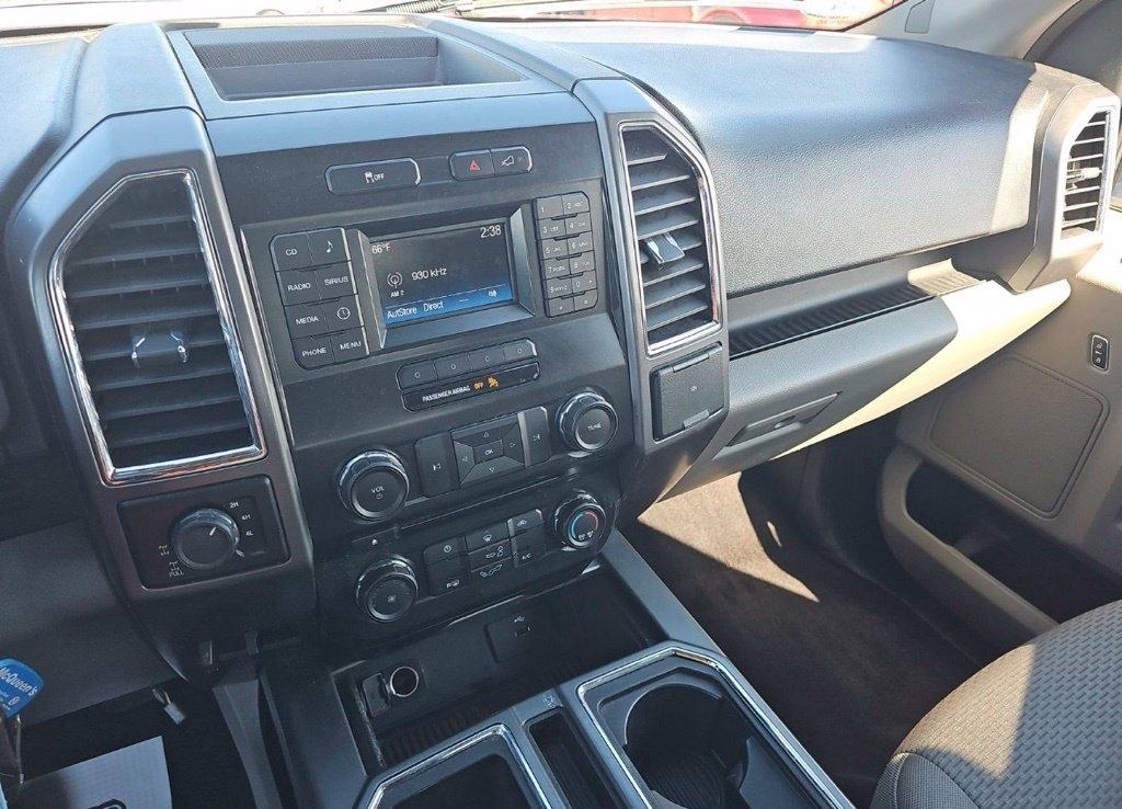 Ford F-150 photo 9