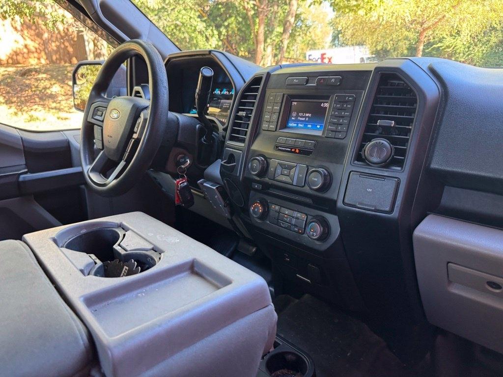 Ford F-150  2016