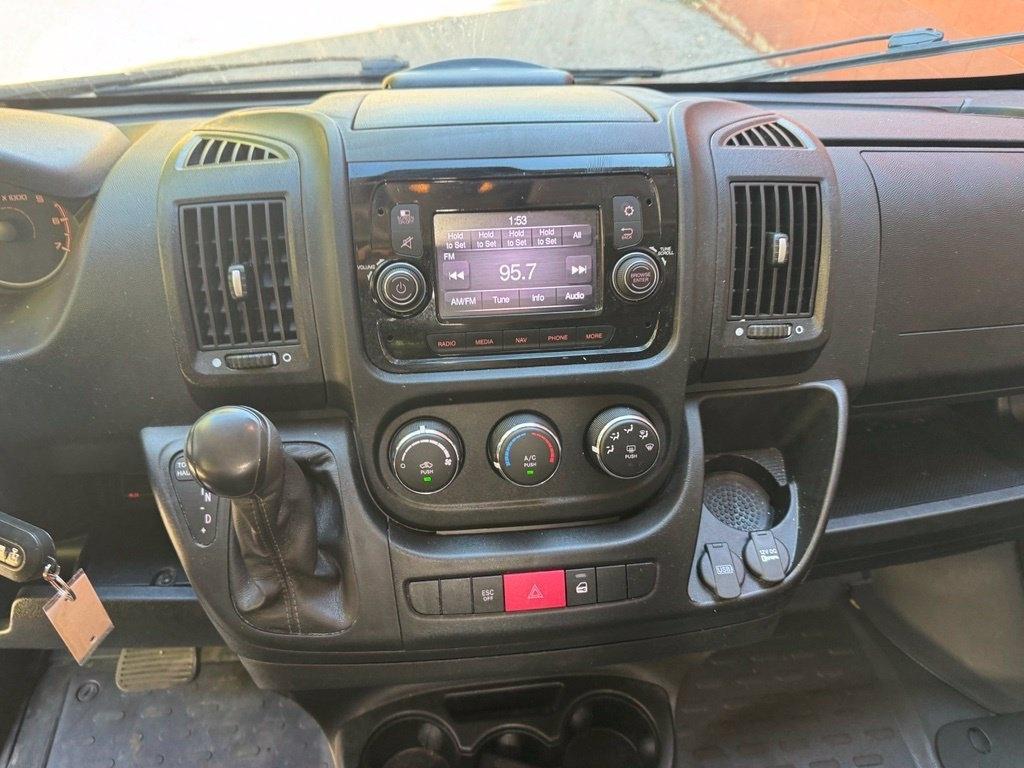 Ram ProMaster 1500 photo 17
