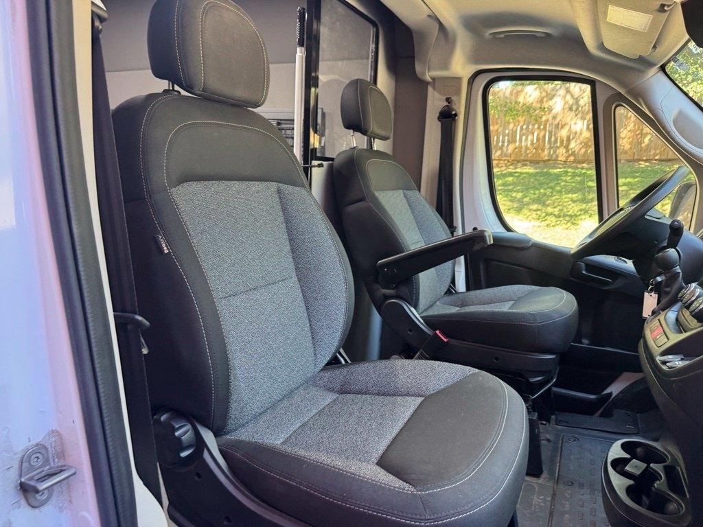 Ram ProMaster 1500 photo 20