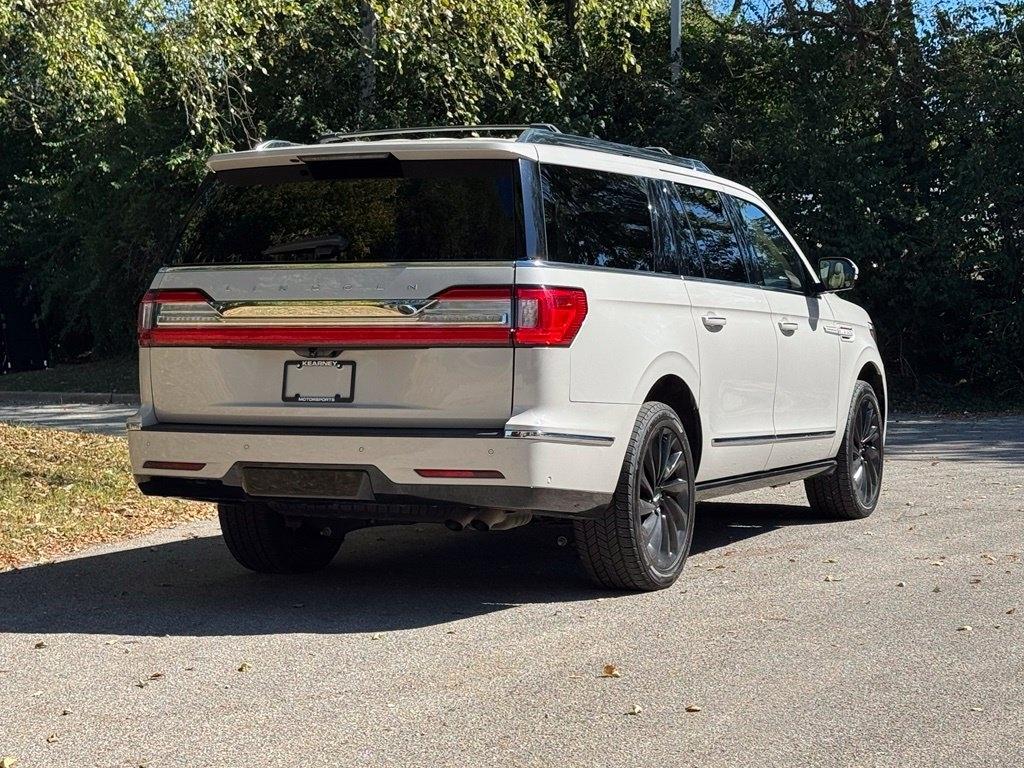 Lincoln Navigator L photo 5