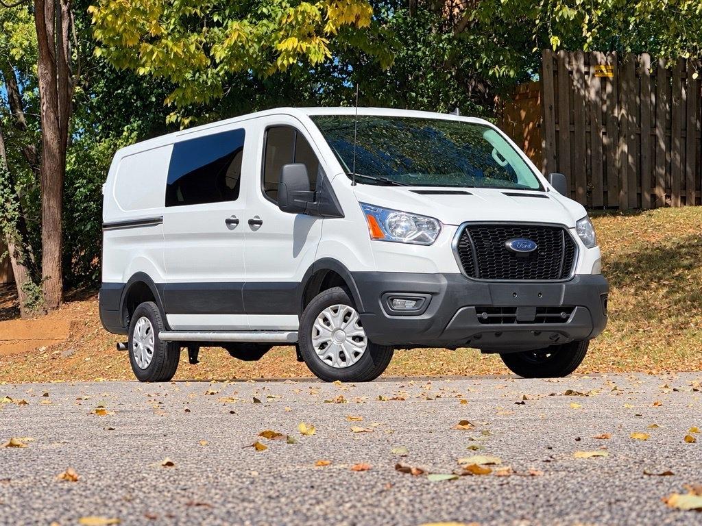 Ford Transit photo 2