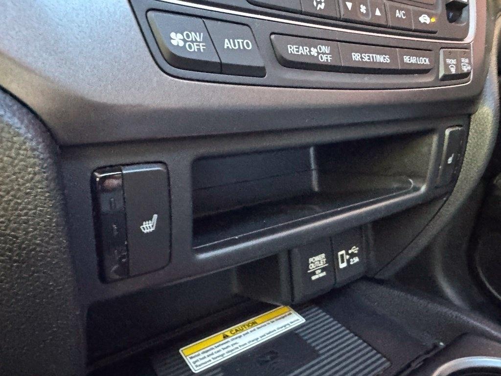 Honda Pilot photo 17
