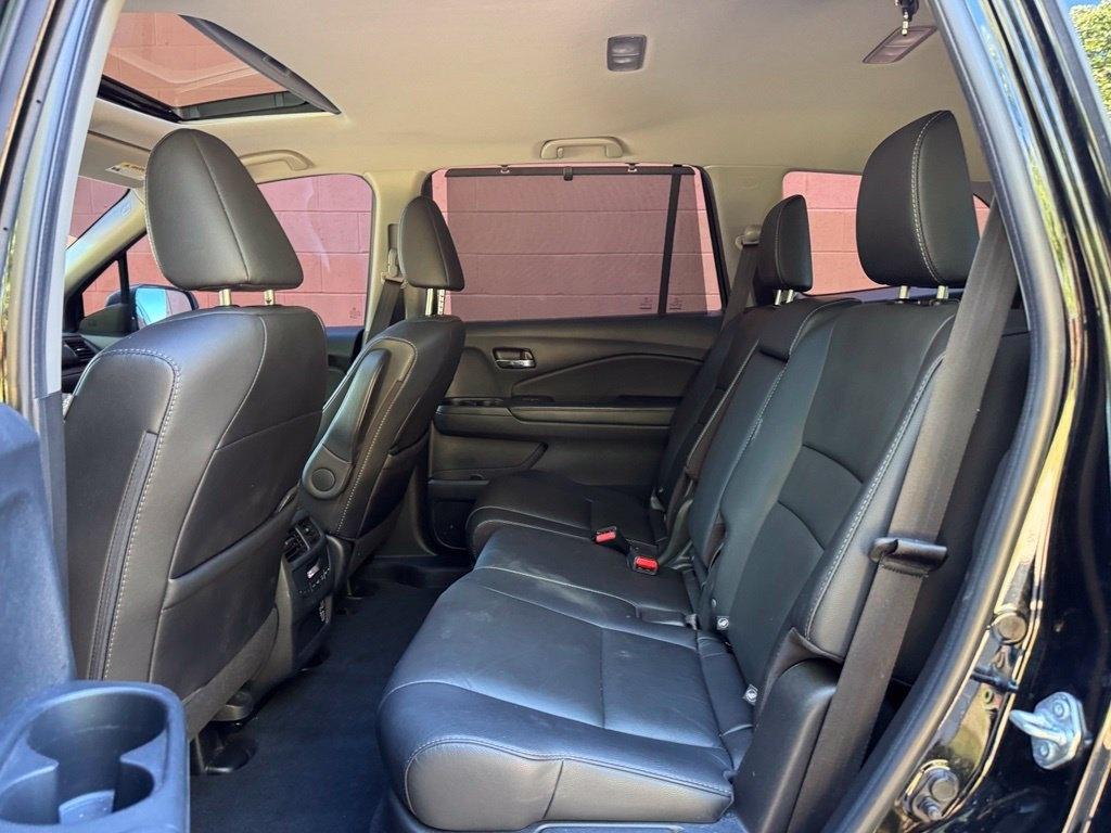 Honda Pilot photo 18