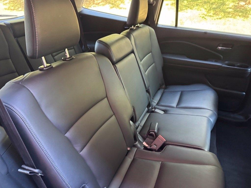 Honda Pilot photo 25