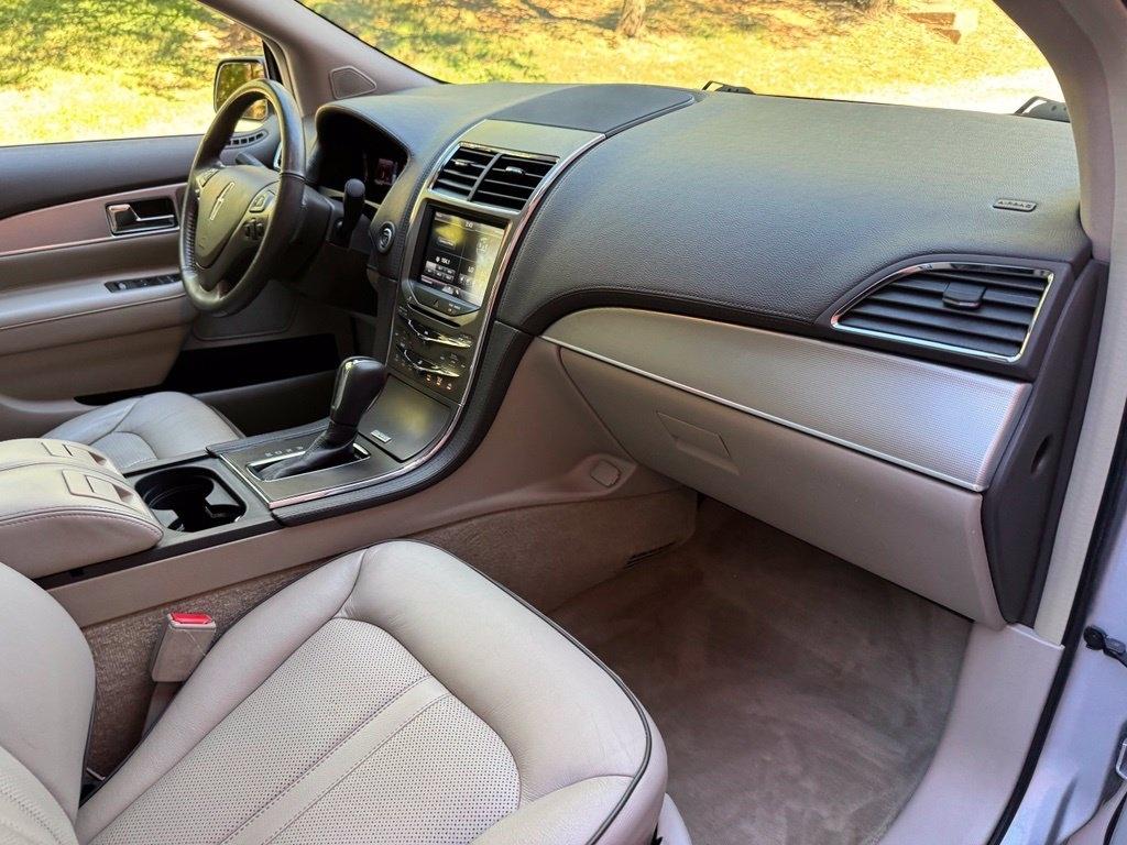 Lincoln MKX  2012