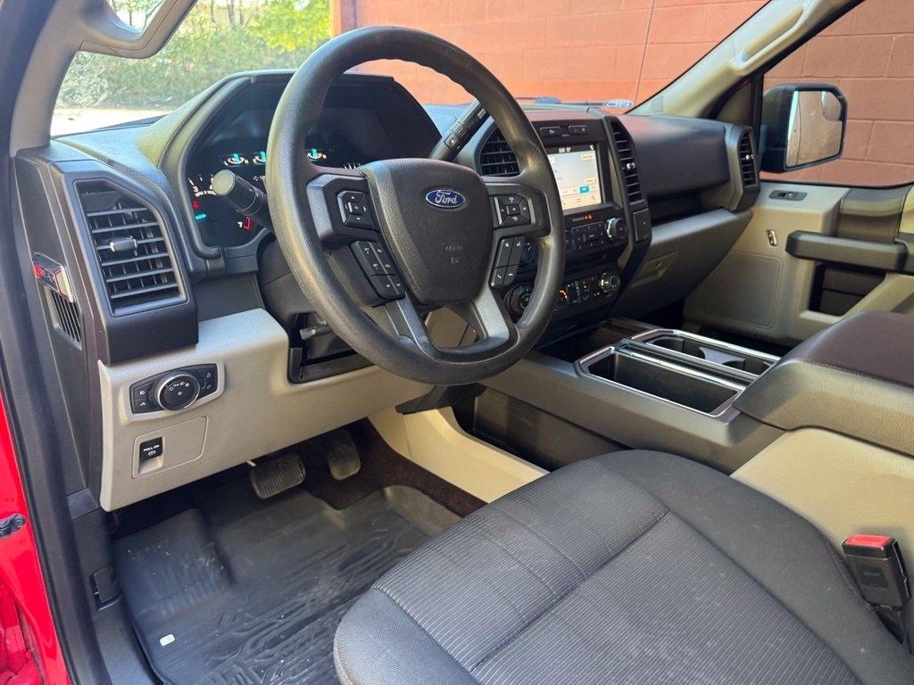 Ford F-150 photo 11