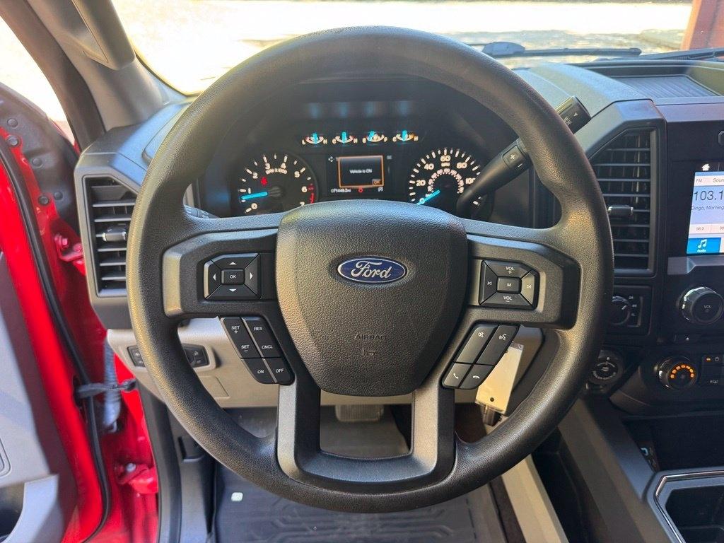 Ford F-150 photo 14