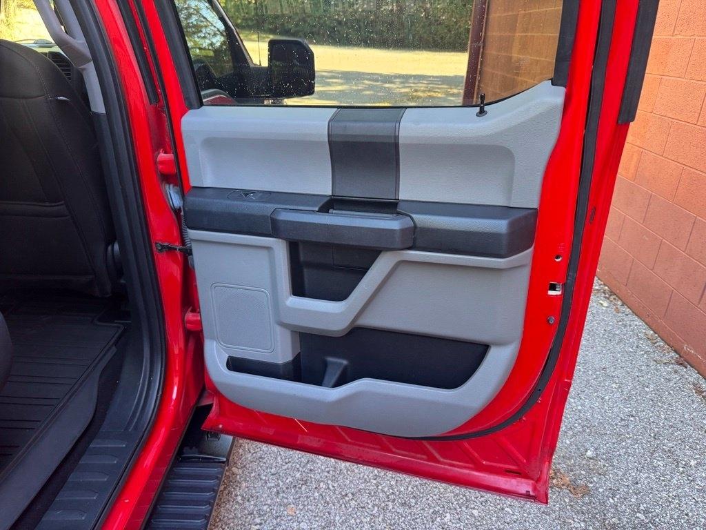 Ford F-150 photo 28