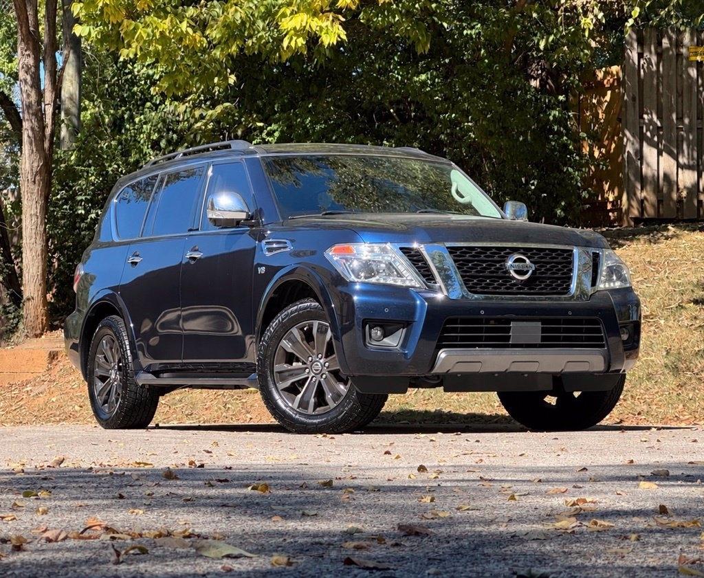 Nissan Armada photo 2
