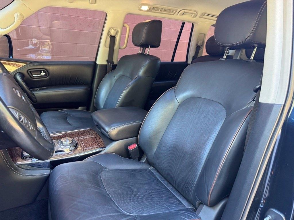 Nissan Armada photo 8
