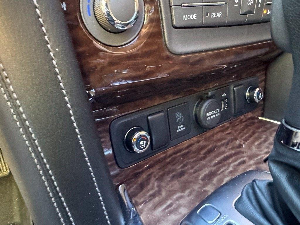 Nissan Armada photo 16