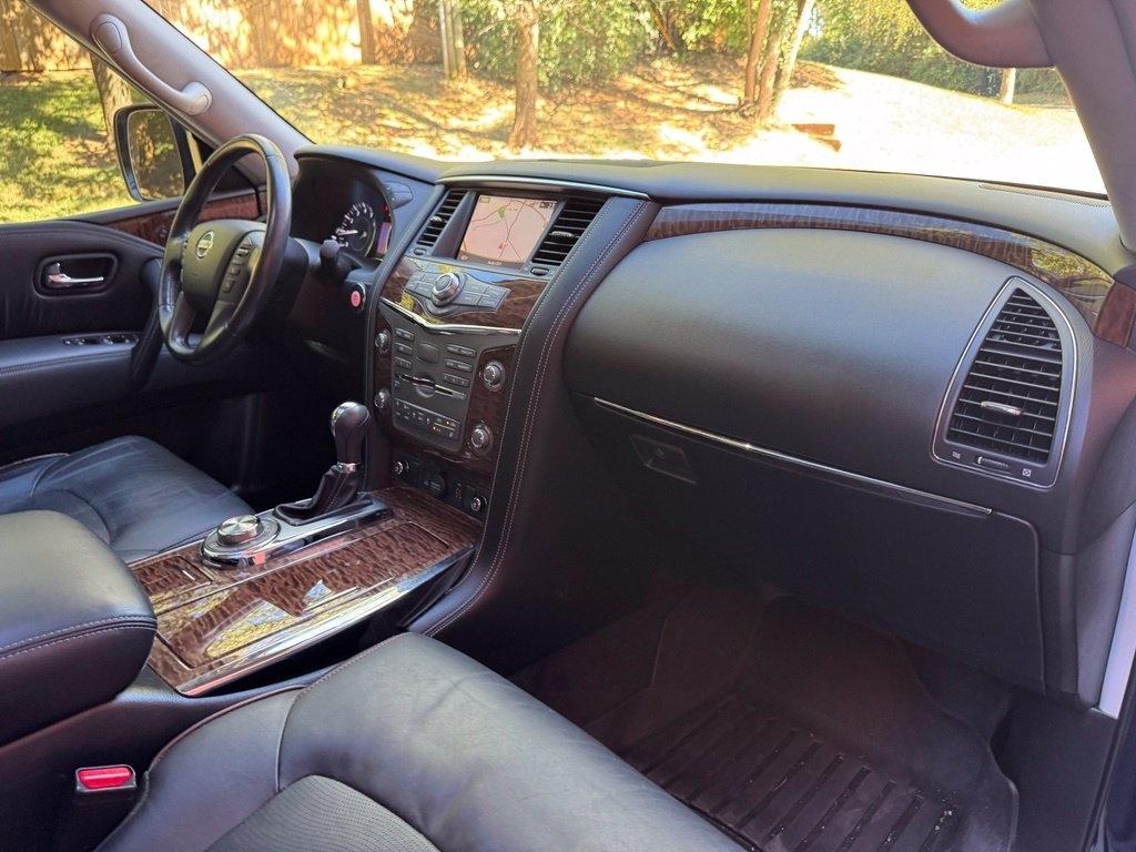 Nissan Armada photo 29