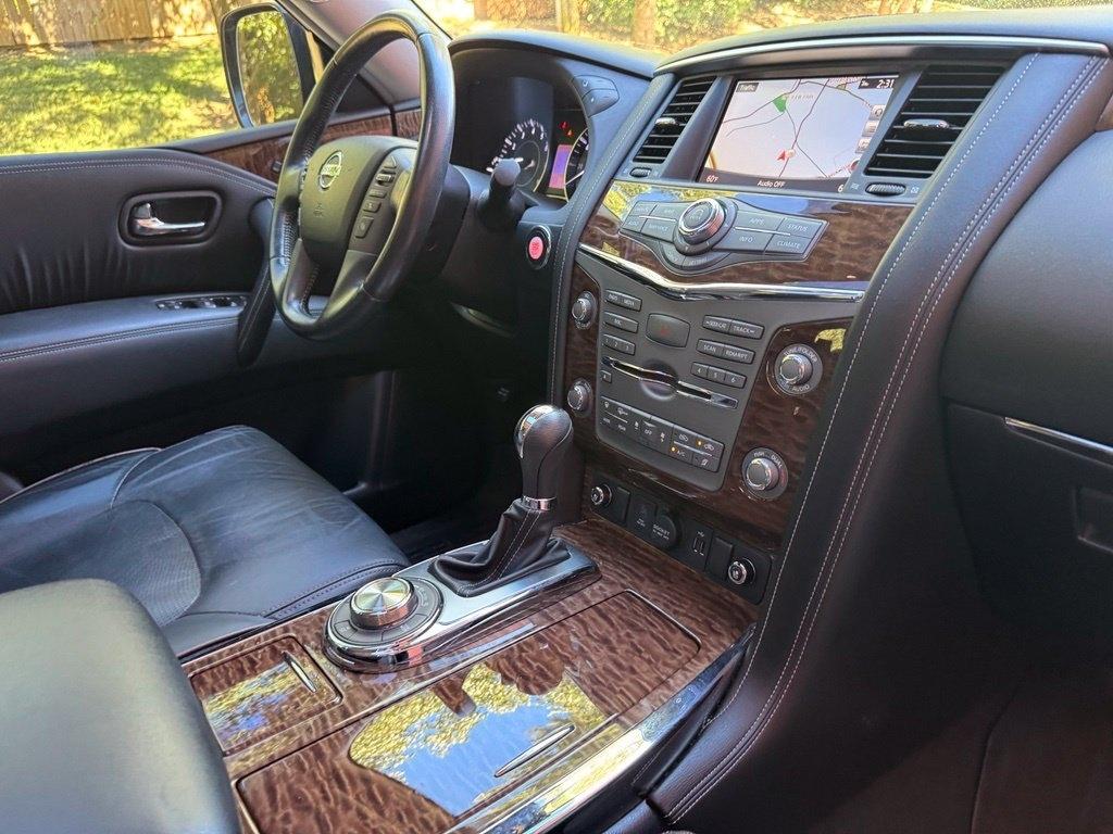 Nissan Armada photo 30