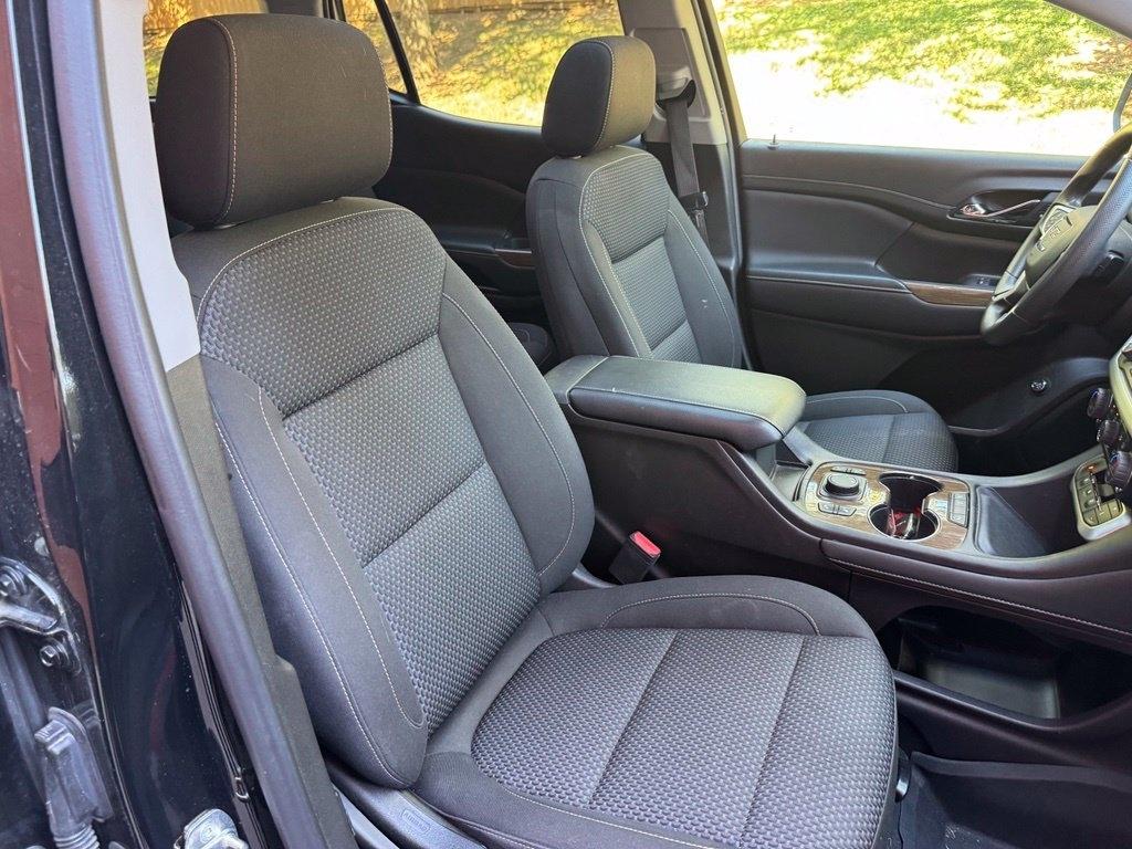 GMC Acadia  2022