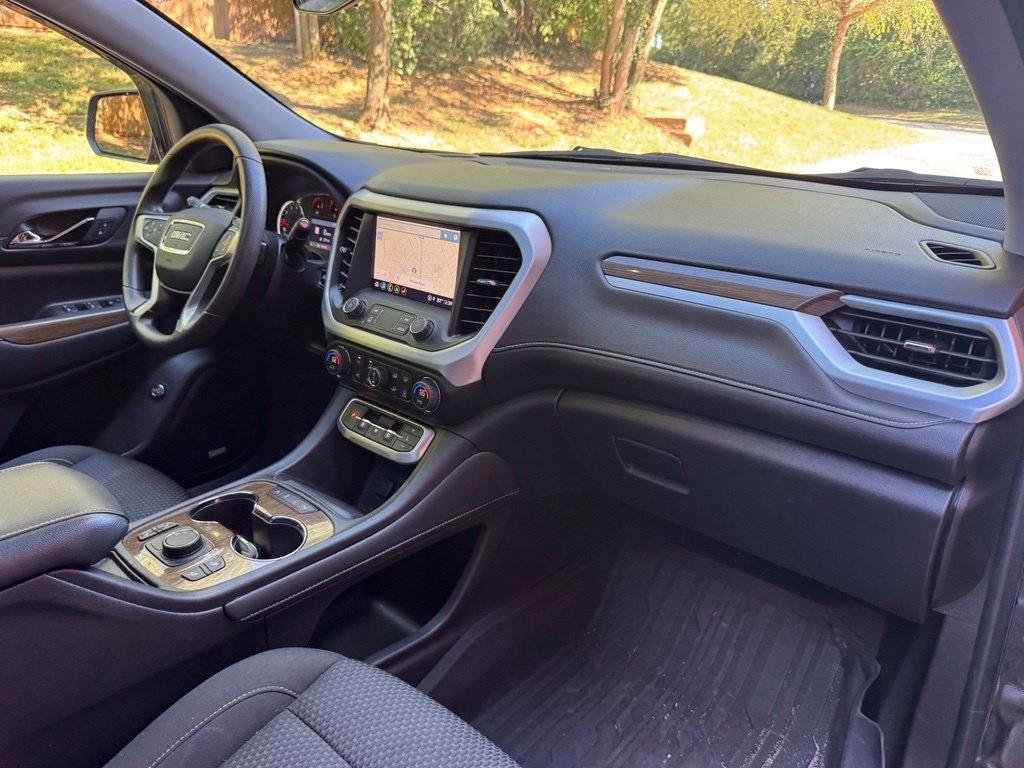 GMC Acadia  2022