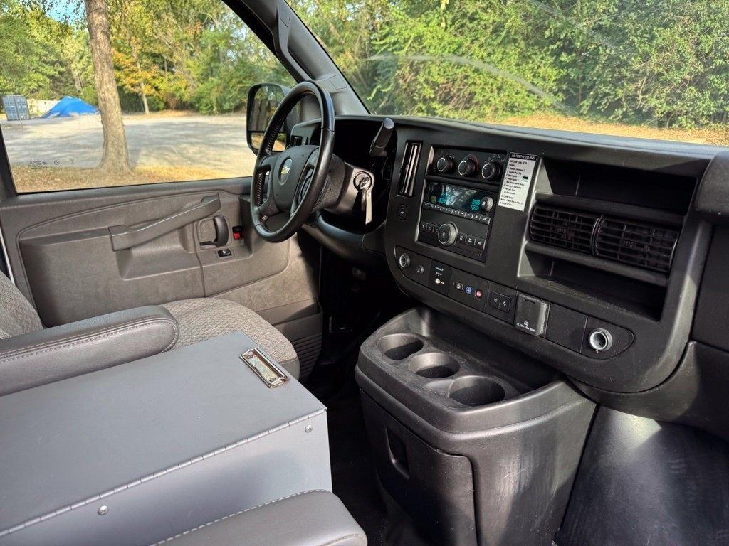 Chevrolet Express Cargo Van  2021
