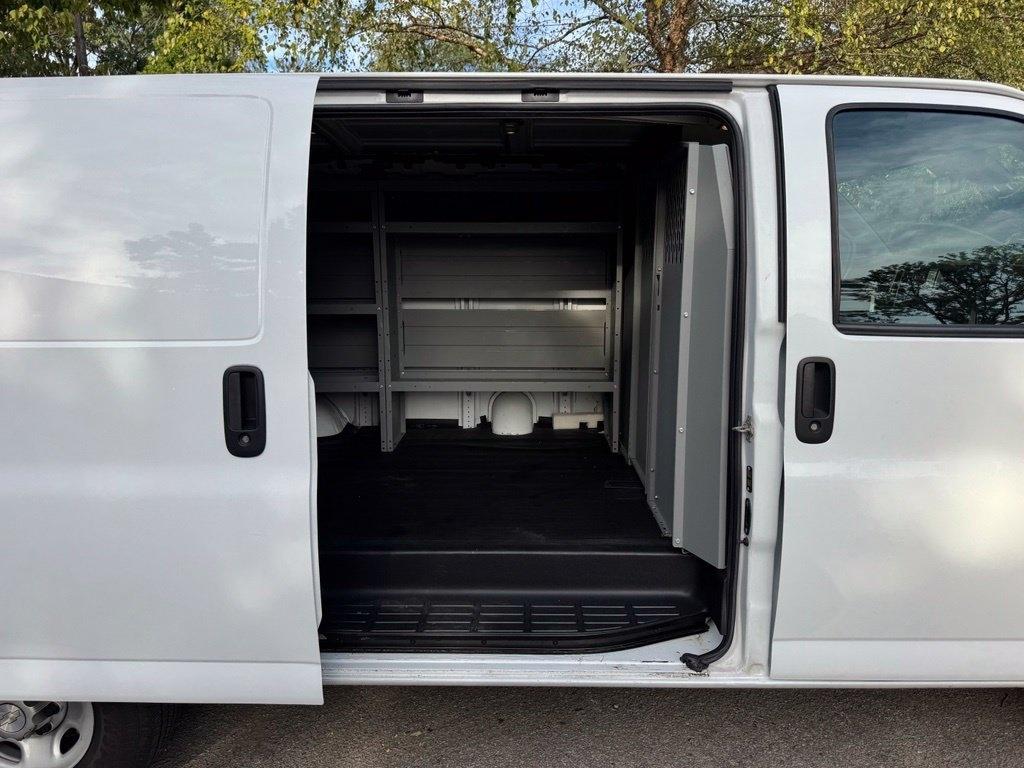 Chevrolet Express Cargo Van  2021