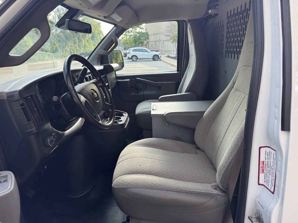 Chevrolet Express Cargo Van  2021